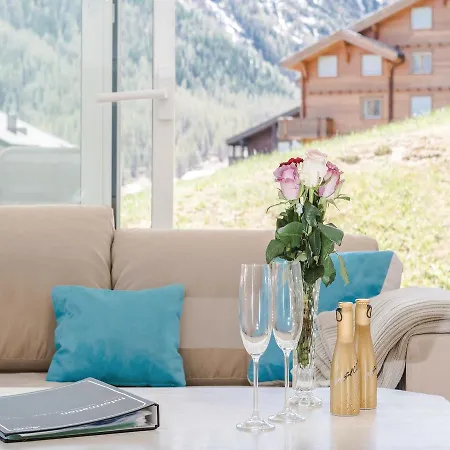 Cornelia Xxiv * Saas Fee